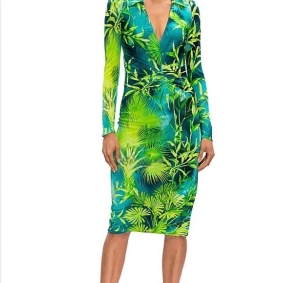 GIANNI VERSACE COUTURE RUNWAY JUNGLE-PRINT DEEP V-NECK MIDI DRESS IN GREEN - Picture 1 of 10